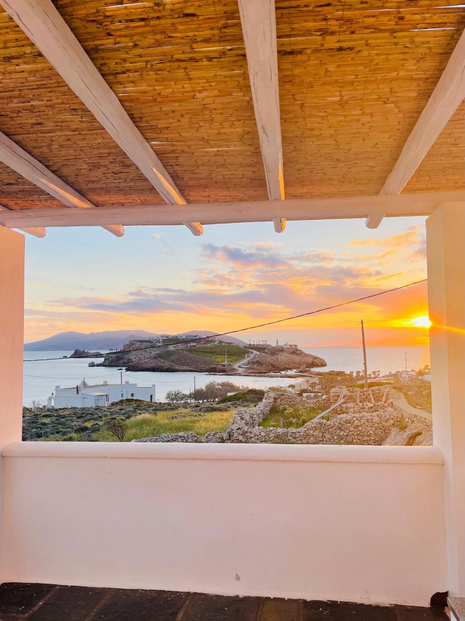 Iosub Houses & Studios - Amazing View Studio In Koumbara Tzamaria Екстериор снимка